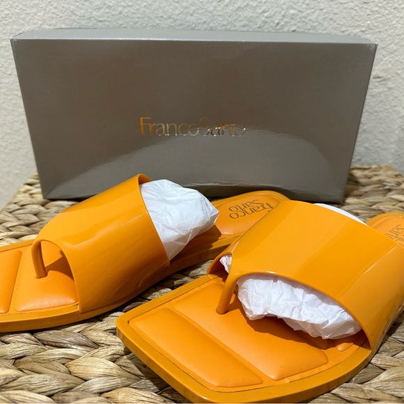 Franco Sandle Flats - Picture 3 of 3